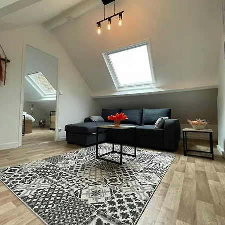 Le Dalton : Coeur De Apartment *